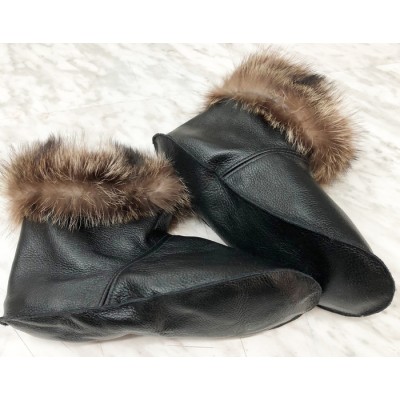 CHAUSSURES en cuir doublés de fourrure de raton laveur pour intérieur 
