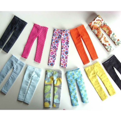 Pantalon avec cœurs pour poupée Mélie et Mélo