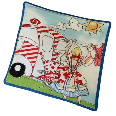 Sous-plat aromatiques - motif dame au camping - Choix de 14 motifs