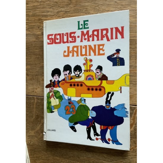 Les Beatles et le sous-marin jaune avec le sergent Pepper et son quatuor De Lee Minoff et al