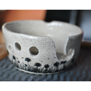 Bol à laine motifs floral et oiseaux