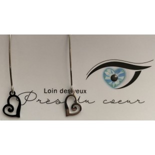 Boucle d’oreille longue coeur inox