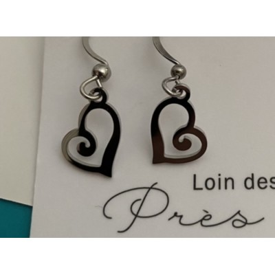 Boucles d’oreilles courtes coeur inox