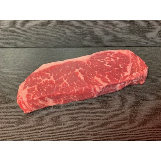 Bifteck de contre-filet de "boeuf black Angus certifié" 14 onces (395 grammes).