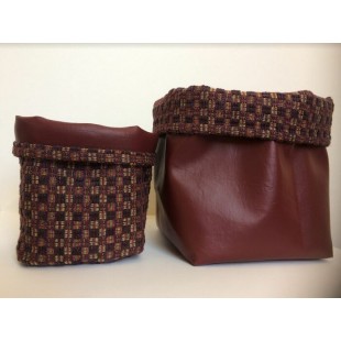 Panier de tissu bordeaux