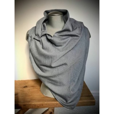 Foulard avec pochette interne