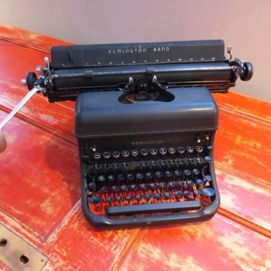 Dactylo/Machine à écrire Remington