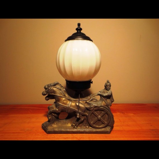 Lampe gladiateur en bronze