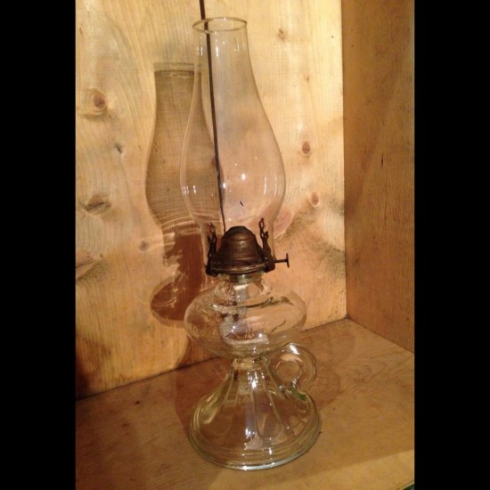 Lampe à l'huile avec anse