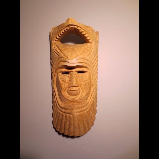 2 masques Amérindiens en bois