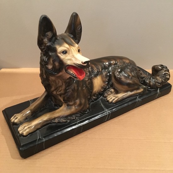 Statue chien Berger Allemand Alsacien