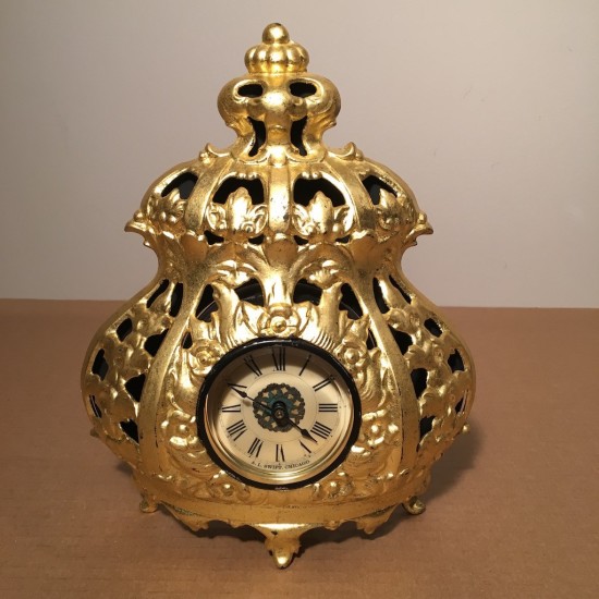Horloge avec sonnerie