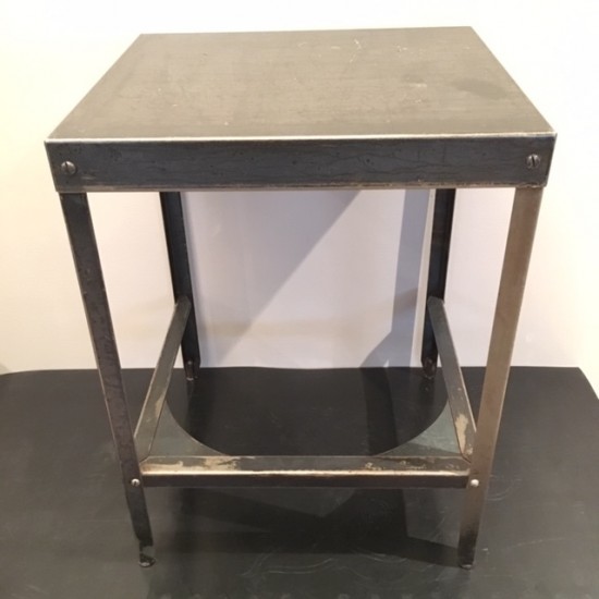 Table d'appoint