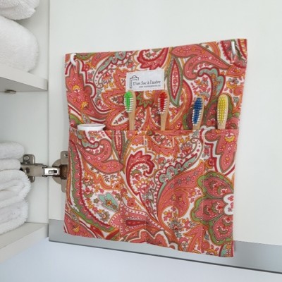 Paisley paisible