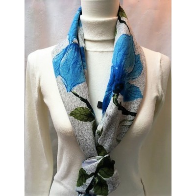 Foulard et couvre-visage Bleu gris vert - Fleurs bleues