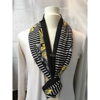 Foulard et couvre-visage Noir et blanc Rayé - Fleurs jaunes