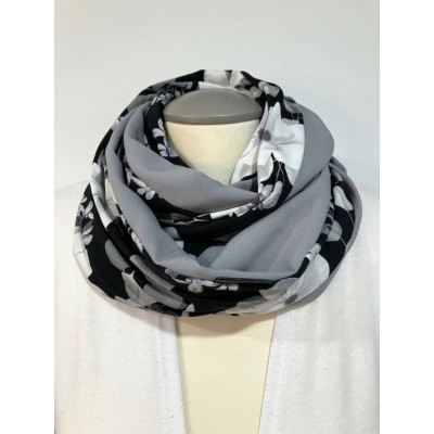 Foulard - fleurs blanches et grises