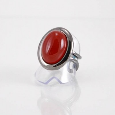 Bague fini gunmetal avec carnelian