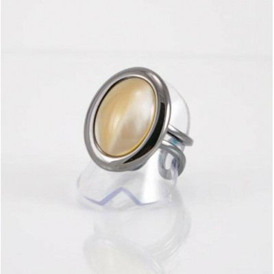 Bague fini gunmetal avec nacre naturel