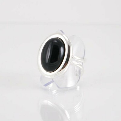 Bague fini argent avec onyx noir