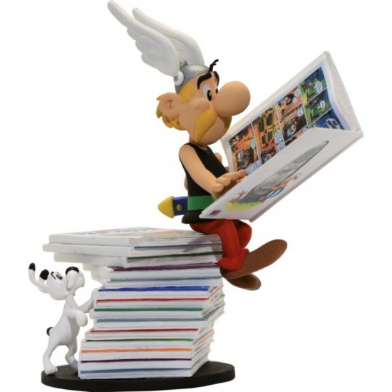 Astérix pile de livres