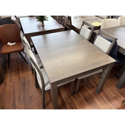 Ensemble table extensible et 4 chaises 405