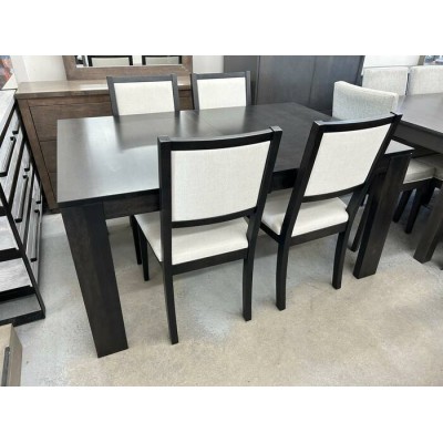 Ensemble table extensible et 4 chaises...