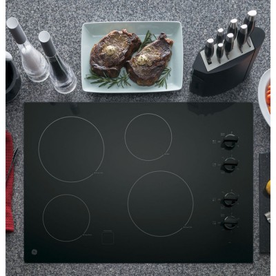 Table de cuisson électrique GE à dessus lisse de 30po JP3030DWBB (Noir)
