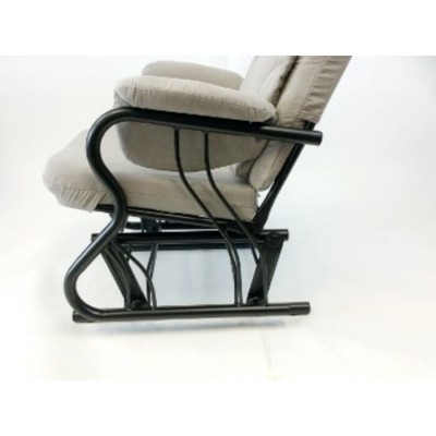 Chaise bercante #64 avec coussin C-6