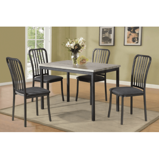 Ensemble table et quatre chaises T3721