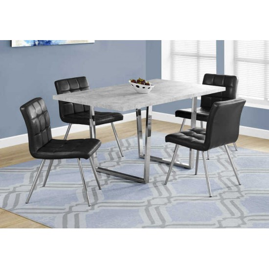 Ensemble table et quatre chaises I1119-I1073-I1073