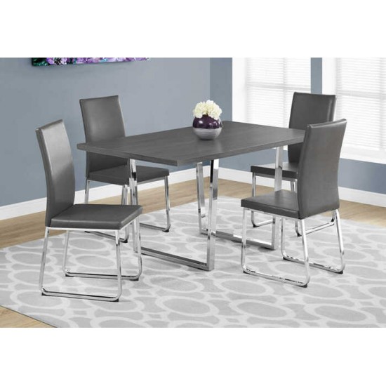 Ensemble table et quatre chaises I1120-I1094-I1094