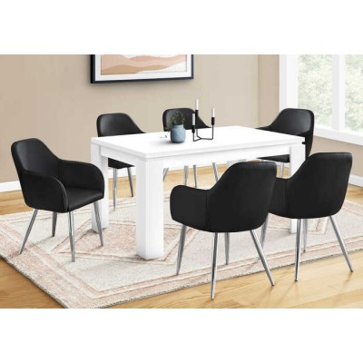 Ensemble table et six chaises...