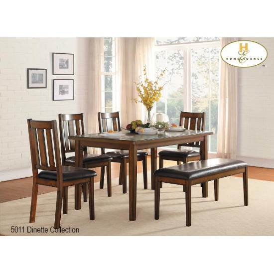 Ensemble table, quatre chaises et un banc Delmar
