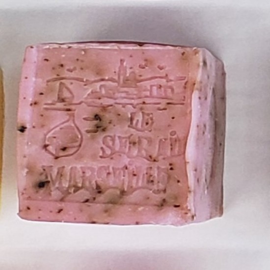 Cube de savon de Marseille 150g - Pétales de rose broyées