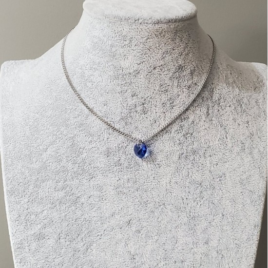 Collier MOIS DE NAISSANCE avec petit COEUR SWAROVSKI  