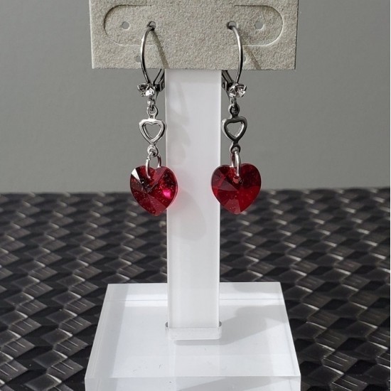 Boucles d'oreilles MOIS DE NAISSANCE avec COEUR SWAROVSKI  