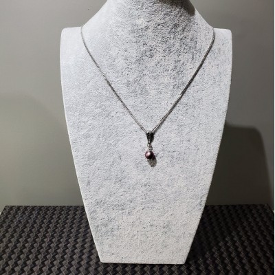 Collier court  avec PERLE SWAROVSKI BOURGOGNE et chaine en acier inoxydable