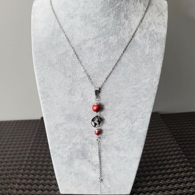 Collier pendentif PLANETE TERRE acier inoxydable perle rouge