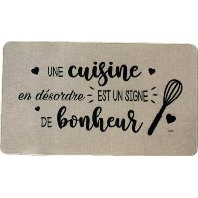 Une cuisine en désordre
