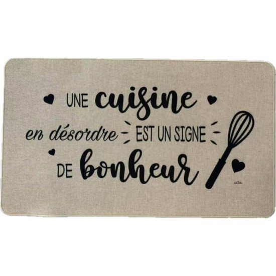 Une cuisine en désordre