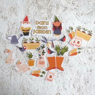 MAD01-Découpes dans un jardin