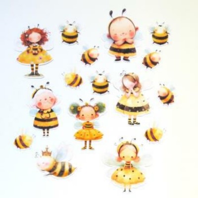 22JU24D- Personnages abeilles 22JU24D- Personnages abeilles