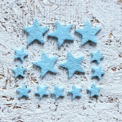 6AO25Fimo- Étoile bleu pâle (texture sable)