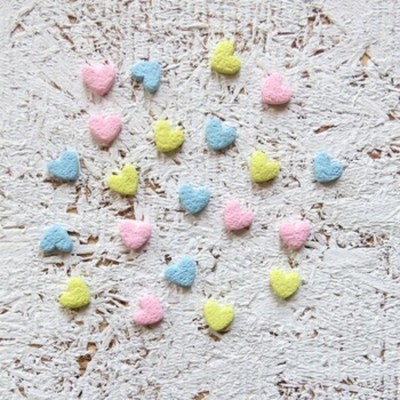 17AO25Fimo- mini coeurs pastel (texture sable)