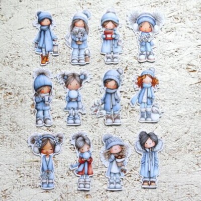 8NOV25ATC- Fillette bleue