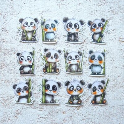 1SEPT26ATC- Mini panda avec bambou