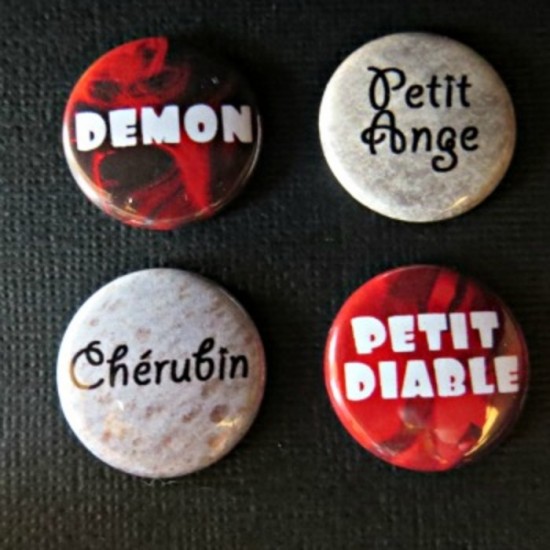 Badge mots-demon