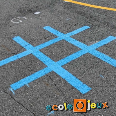 Tic tac toe - peints au sol