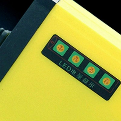 Car Motorcycle Battery Charger 12V 2A Full Automatic 
